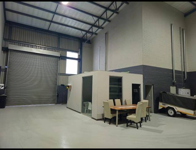 INDUSTRIAL PROPERTY TO RENT IN STIKLAND INDUSTRIAL